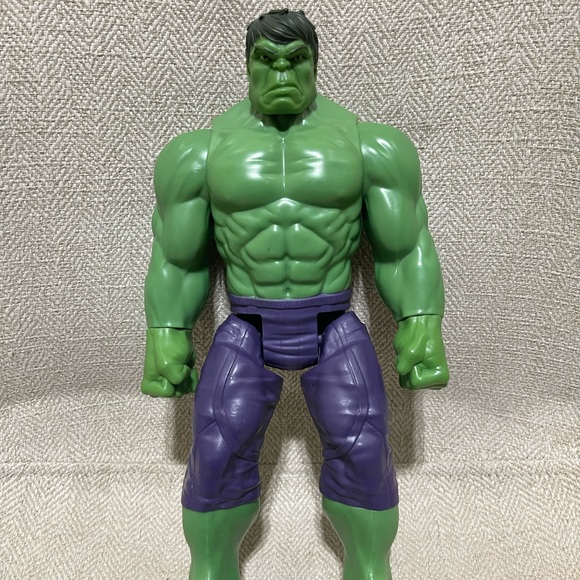 Hulk 12” action figure - Picture 1 of 2